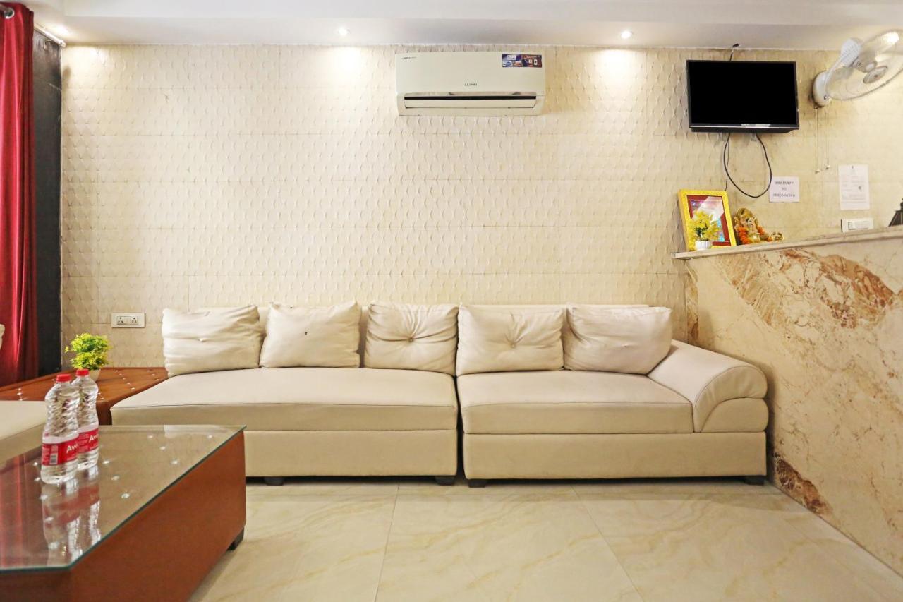 Hotel Iconic Near Delhi Igi International Airport 뉴델리 외부 사진